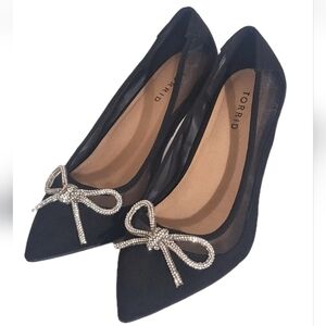 TORRID Womens Size 9 WIDE WIDTH Rhinestone Bow Cushioned Pump Heels WW Black